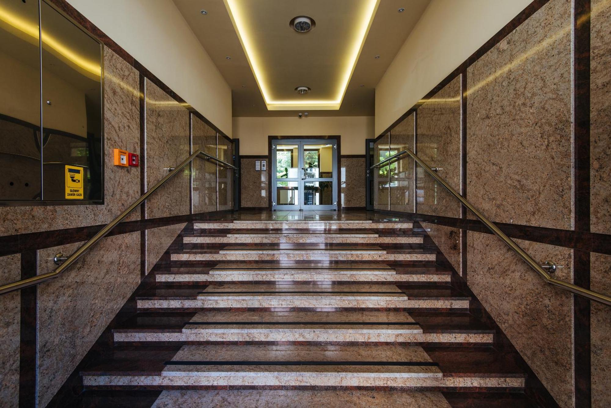 Apartamenty Wielopole Krakow Luaran gambar